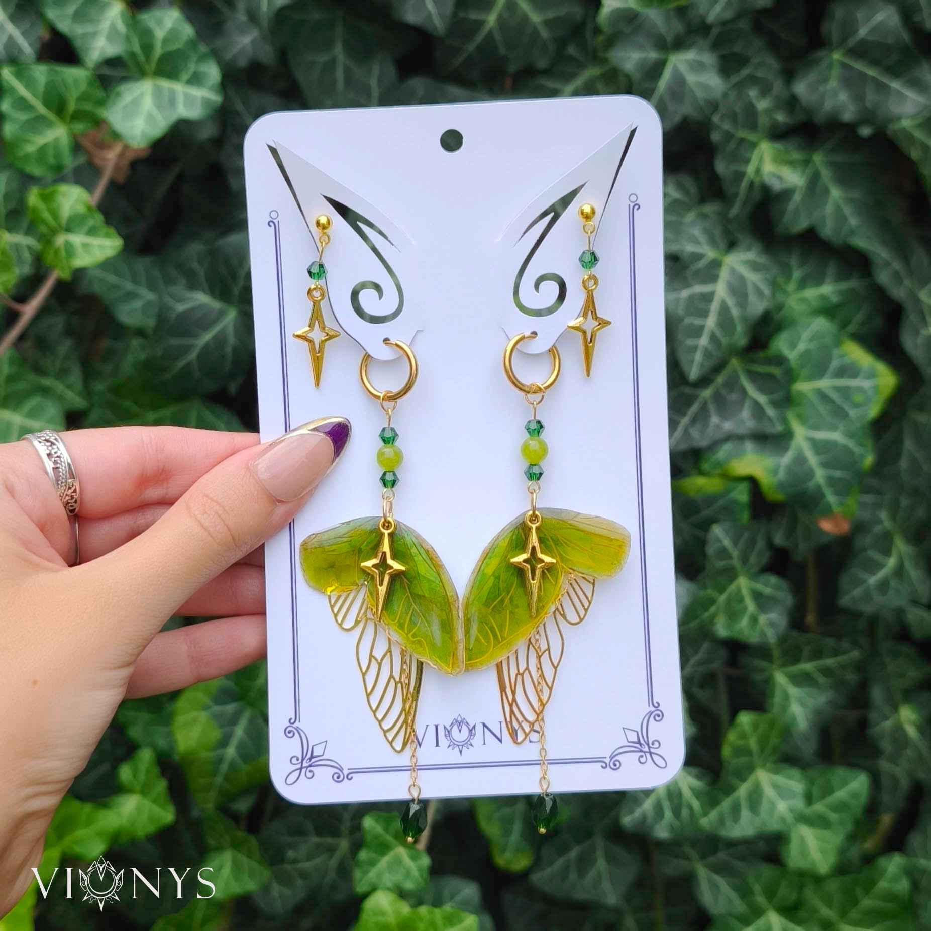 Set of golden butterfly earrings in green colours with Peridot - Valery.