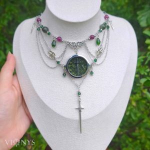 Silver necklace with Jade, Kunzite and green details - Window of The Past.