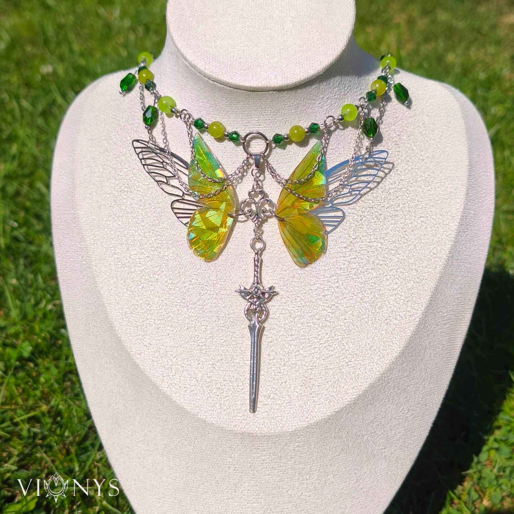 Golden fantasy butterfly necklace with Peridot - Lesianna